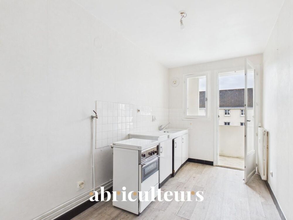Appartement T2 avec terrasse et balcon, au coeur du quartier Salengro en vente à TOURS centre (37000)
