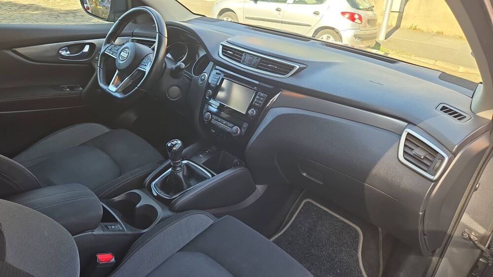 Qashqai 1.2 DIG-T 115 N-Connecta 2018 occasion 93130 Noisy Le Sec