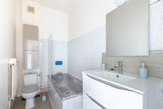  Immeuble à vendre 12 pièces 272 m² Perigueux
