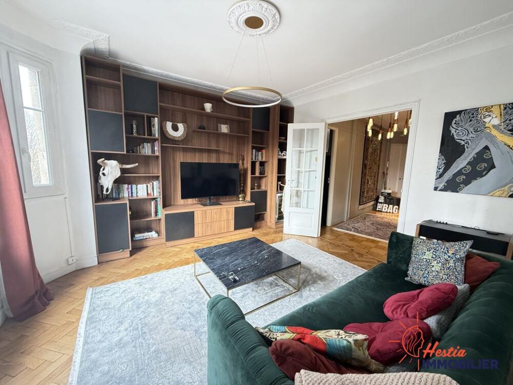 Appartement de caractère A VENDRE - vue panoramique sur Place d
