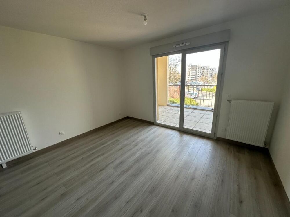 Location Appartement T2 avec loggia et parking à VILLEFONTAINE Villefontaine