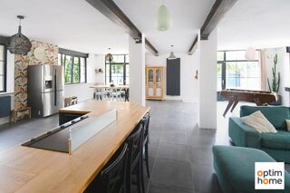  Maison à vendre 11 pièces 325 m²