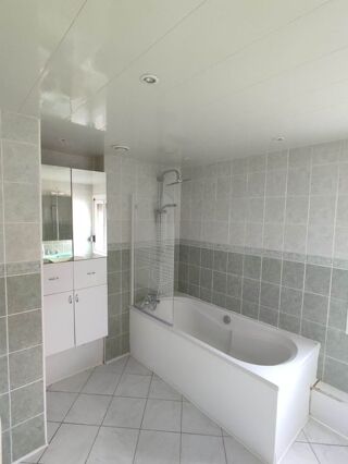  Maison à louer 5 pièces 115 m²