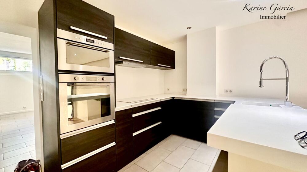 Vente Appartement COEUR DE VILLE - MOURILLON - SUPERBE APPARTEMENT 5 PIECES - 2 CAVES Toulon