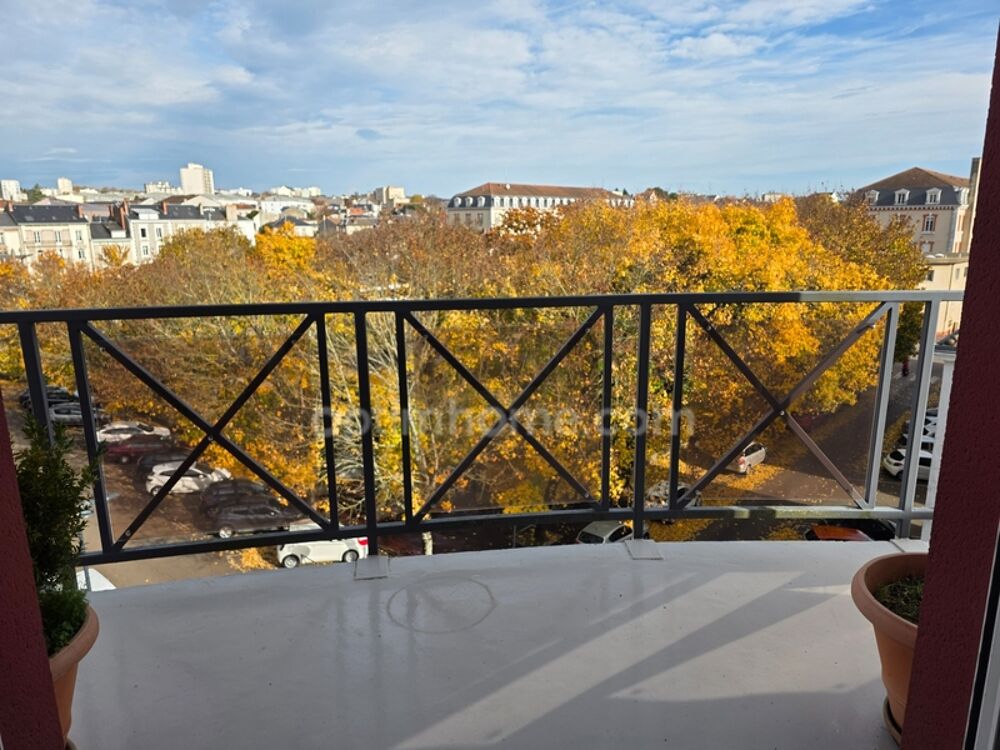 VUE IMPRENABLE POUR CET APPARTEMENT DE TYPE 6 AU DERNIER ETAGE AVEC ASCENSEUR - BALCON - 2 GGES ET CAVE