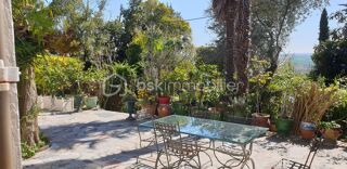  Propri�t�/ch�teau � vendre 13 pi�ces 360 m�