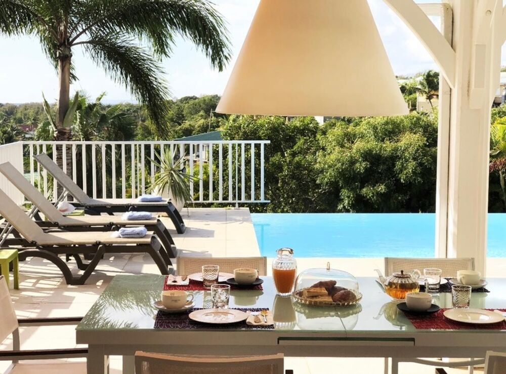 � vendre  Maison Sainte-Anne (97180)