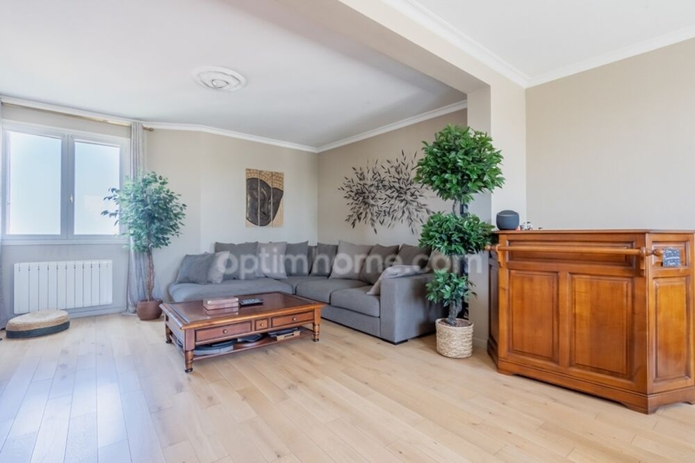 Appartement à vendre 5 pièces LES PAVILLONS SOUS BOIS (93)