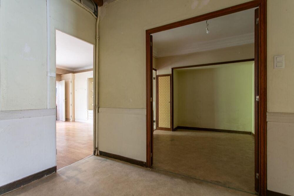 Vente Maison Maison La Chapelle Heulin Centre 9 P . 5 Chs . 216 M² . T 565 M² . Dépendances . Caves La chapelle heulin