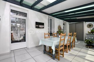  Propri�t�/ch�teau � vendre 7 pi�ces 184 m�