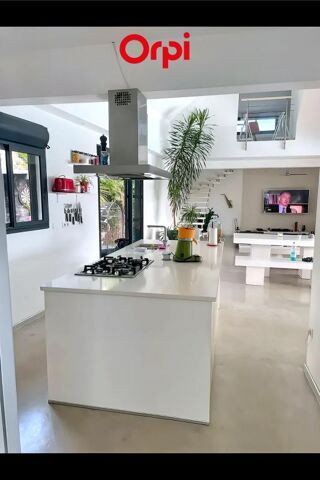  Villa � vendre 5 pi�ces 200 m�