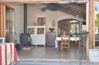  Propriété/château à vendre 9 pièces 251 m²