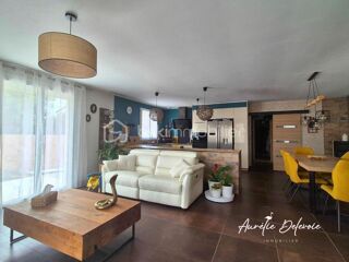  Maison  vendre 6 pices 135 m