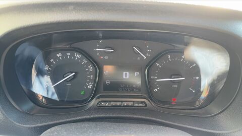 Vivaro VU 2.0 BlueHdi 180 EAT8 Confort - Automatique 2021 occasion 22400 Lamballe Armor