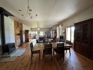  Maison à vendre 6 pièces 197 m²