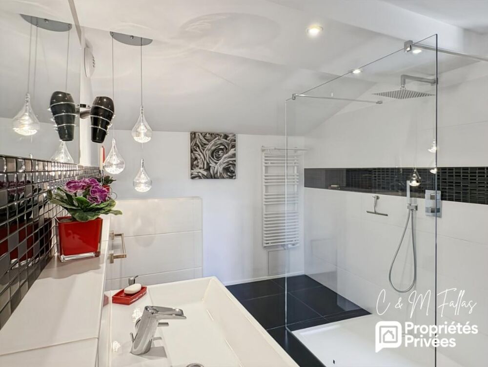 � vendre  Propri�t�/ch�teau Visan (84820)