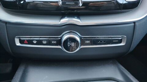 XC60 2.0 B4 197 Mild-Hybrid Geartronic8 Ultimate Style Dark - Ent 2022 occasion 86000 Poitiers