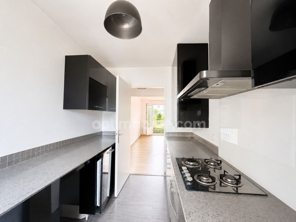 Vente Appartement CHATOU (78) - APPARTEMENT 100M2 - 5 PIECES - 2 CHAMBRES POSSIBILITE 3 - RESIDENCE DE STANDING LA FRANCILIENNE - LUMINEUX - BALCO Chatou