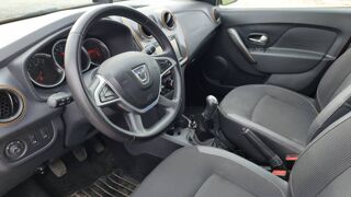 Sandero 0.9 TCe 90 Stepway Explorer - Entretien constructeur 2017 occasion 86100 Chatellerault