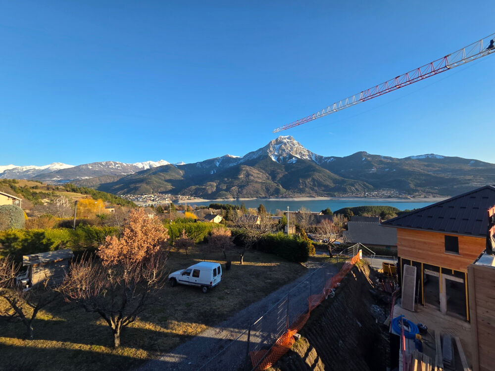 Appartement à vendre 4 pièces ,vue Lac et Montagnes sur SAVINES LE LAC (05) , Dans une résidence en construction style villa p