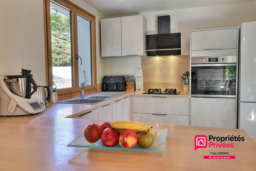 Maison 7 pièces-174 m2