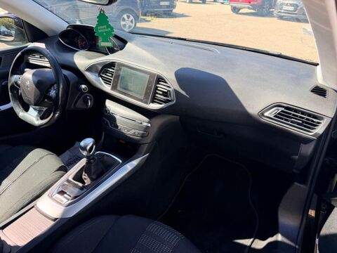 308 SW 1.2 Turbo 130ch Allure S&S 2016 occasion 84700 Sorgues