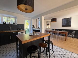  Maison à vendre 9 pièces 260 m²