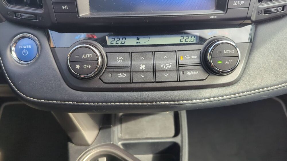 RAV 4 IV 2.5 VVTi 197 Hybrid 2WD E-CVT Dynamic &Eacute;dition - Automatiq 2018 occasion 59190 Hazebrouck