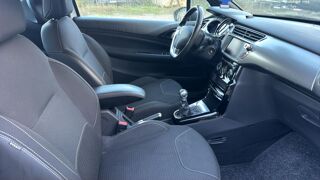 DS3 1.2 PureTech 110 So Chic - 5 places 2017 occasion 38200 Vienne
