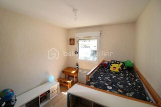  Appartement � vendre 4 pi�ces 77 m�