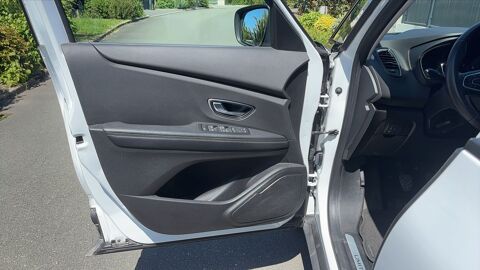 Grand scenic IV IV 1.7 dCi 120 Limited 2019 occasion 35133 Romagne