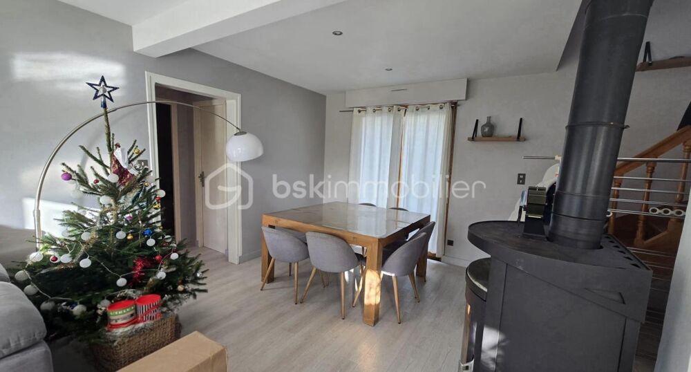 Maison 128 m²  4 chambres  Terrain 1 600 m²  Plumergat