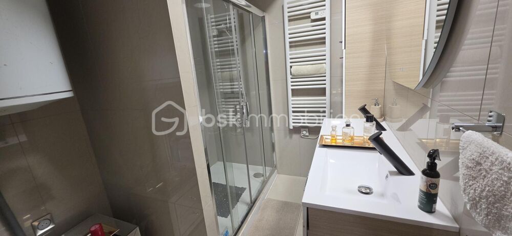 Vente Appartement Appartement refait à neuf 3 pièces ,parking Le cannet