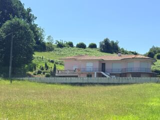  Maison à vendre 8 pièces 151 m²