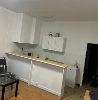  Immeuble à vendre 3 pièces 150 m²