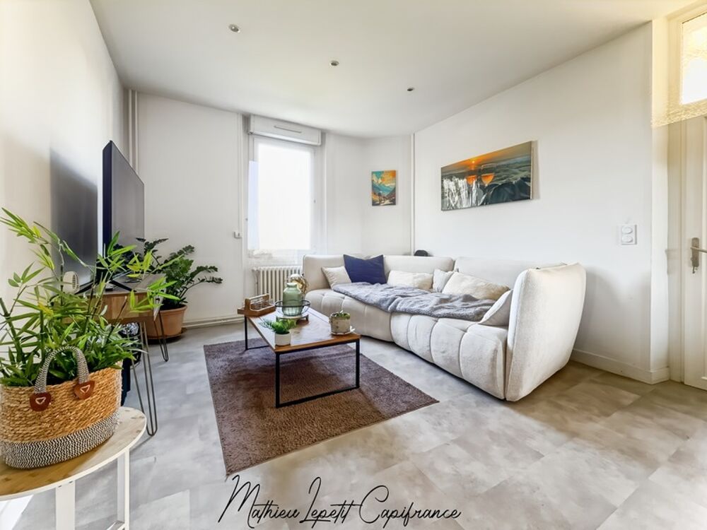 MAISON FAMILIALE ENTIÈREMENT RÉNOVÉE  VOLUMES GÉNÉREUX 7 PIECES PERIGUEUX (24)
