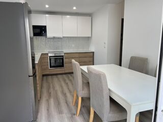 Immeuble � vendre 10 pi�ces 154 m�