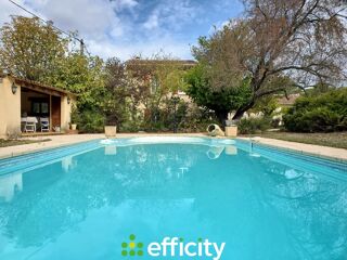  Maison � vendre 8 pi�ces 320 m�