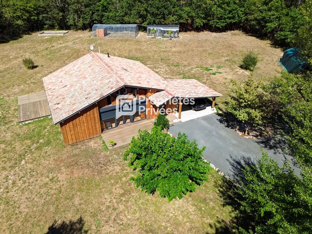 Grignols Maison de charme rénovée, terrain de plus de 5 000 m² et aucun voisin