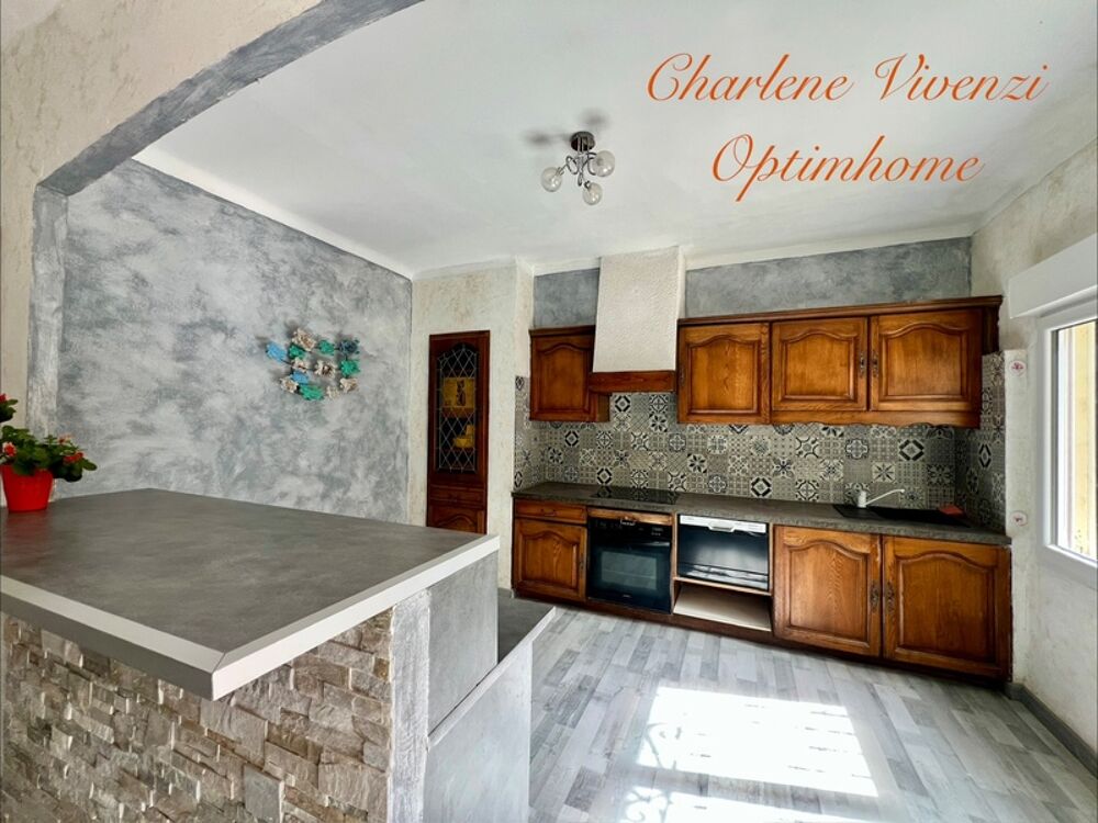 Maison à vendre 86 m² avec jardin et garages