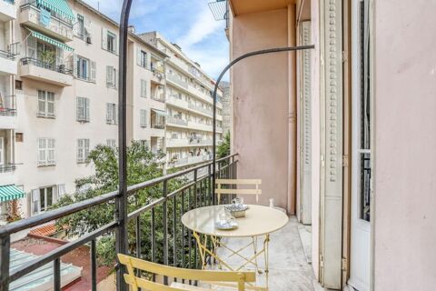  Appartement  louer 1 pice 27 m Nice