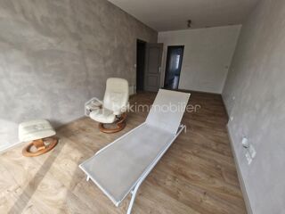  Immeuble à vendre 9 pièces 234 m²