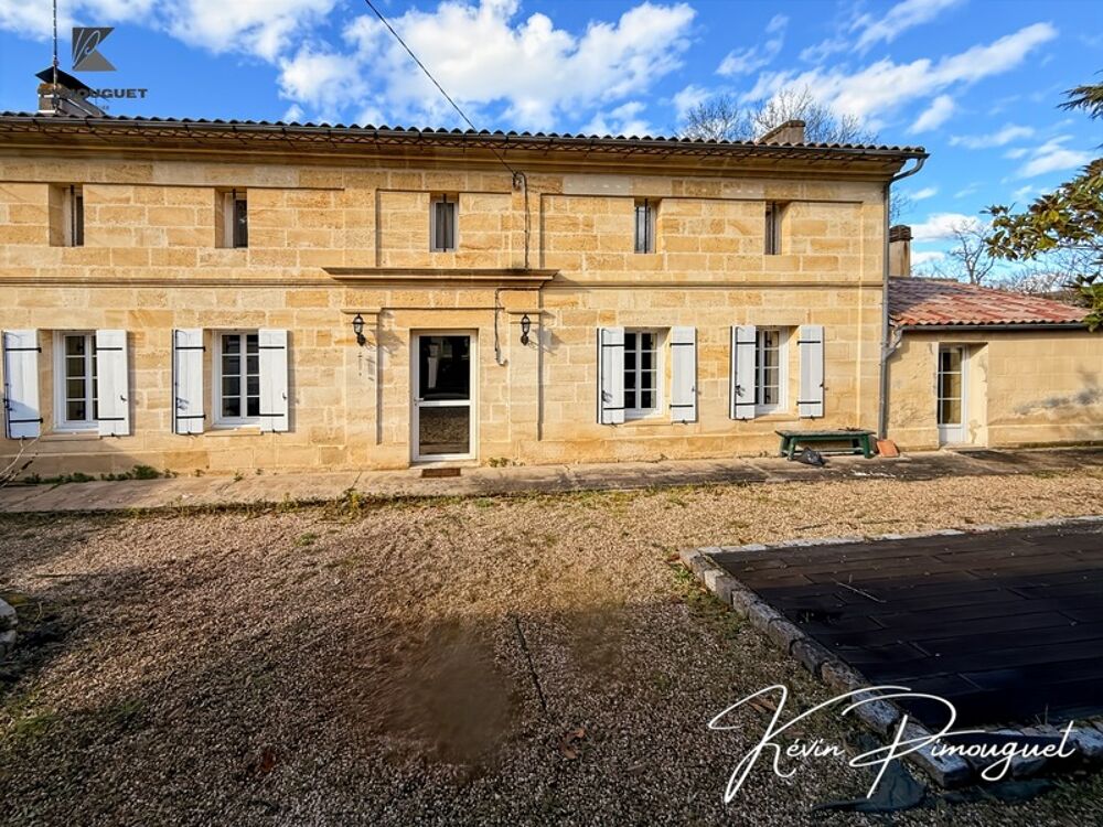 Maison 7 pièces 213 m² · à Saint Denis de Pile · 213 m² · 435 000 €