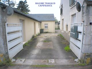  Immeuble  vendre 15 + pices 450 m