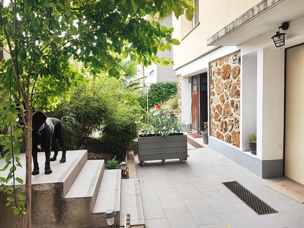 Maison Noisy Le Sec 5 pièce(s) 116 m2