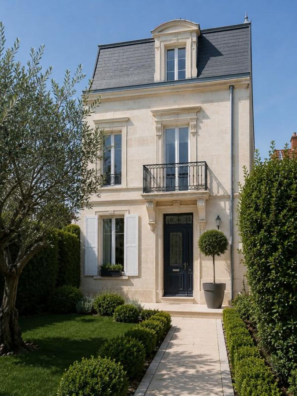 Vente Maison Maison 6 PIECES DE STANDING, JARDIN SUD, GARAGE, ASCENCEUR PRIVATIF La rochelle