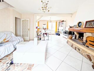  Maison � vendre 4 pi�ces 160 m�