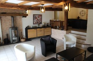  Maison � vendre 8 pi�ces 252 m� Cholet
