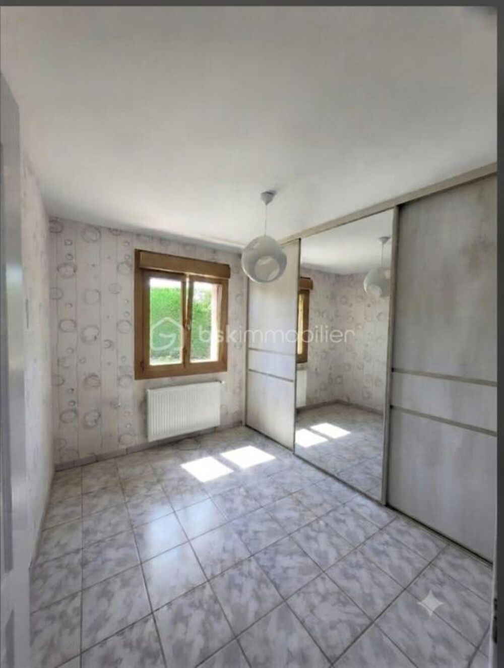 Vente Maison Maison individuelle en véritable brique – 189 m² Senlis le sec