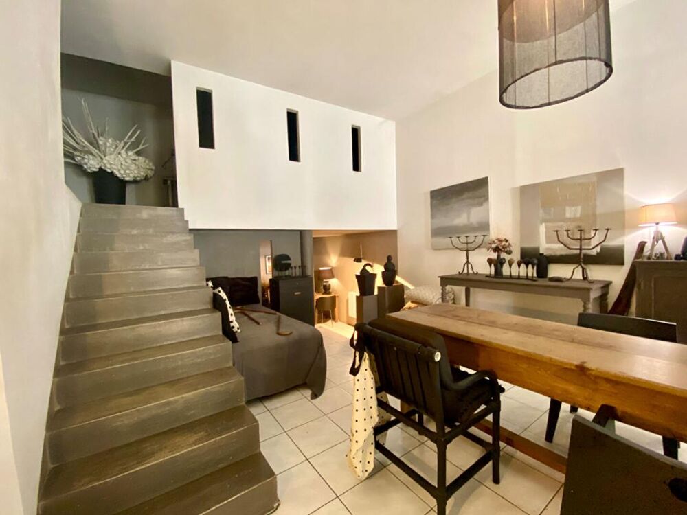 Appartement Le Beausset 3 pièce(s) 111 m2